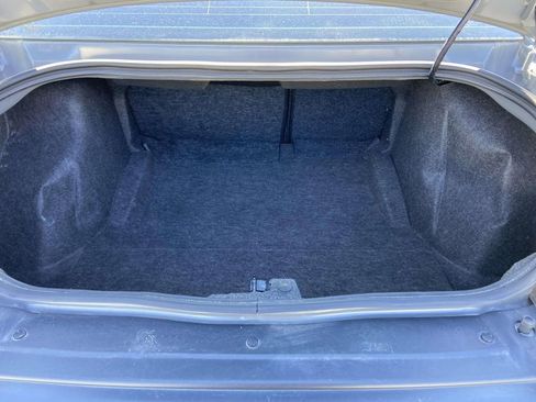 Used 2023 Dodge Challenger R/T image 9