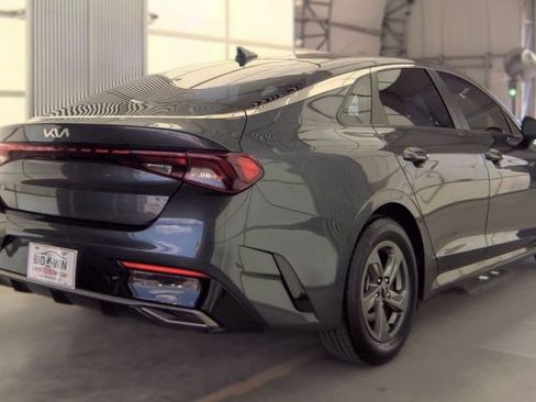 Used 2022 Kia K5 LXS FWD image 7