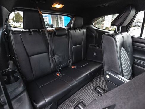 Used 2023 Toyota Highlander XSE image 35