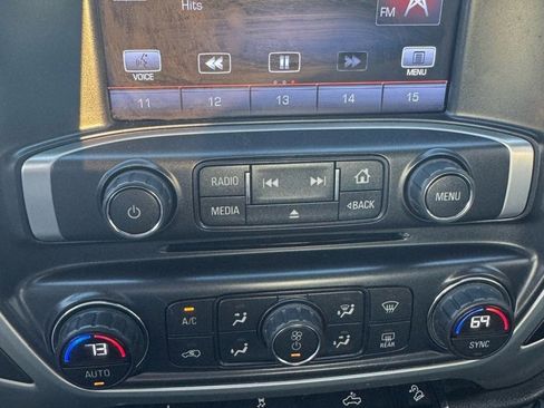 Used 2015 GMC Sierra 1500 SLT w/ Suspension Package, Off-Road image 12