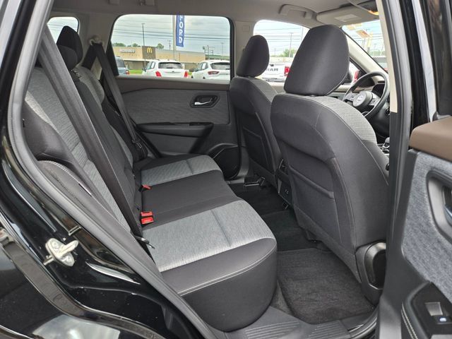Used 2021 Nissan Rogue SV AWD/4WD image 20