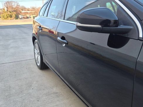 Used 2015 Volvo V60 T5 Premier image 27