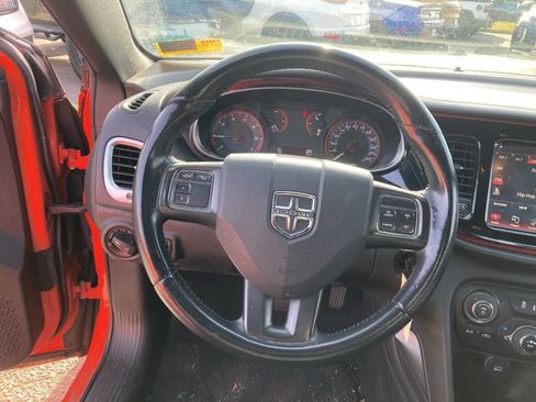 Used 2015 Dodge Dart SXT image 18