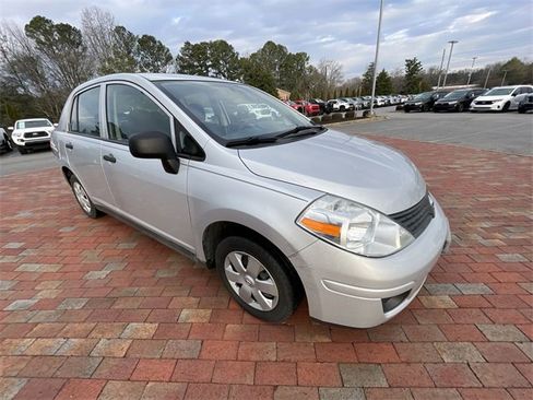 Used 2010 Nissan Versa Sedan image 24