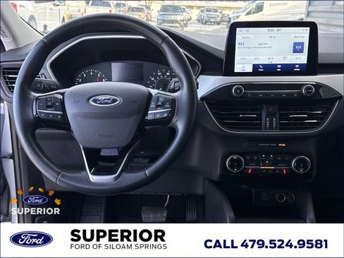 Used 2022 Ford Escape SEL image 8