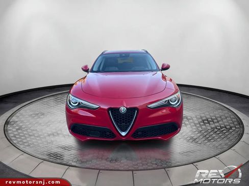 Used 2018 Alfa Romeo Stelvio Sport w/ Quick Order Package 22J Sport image 8