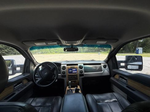 Used 2011 Ford F150 Lariat w/ Lariat Chrome Pkg AWD/4WD image 14