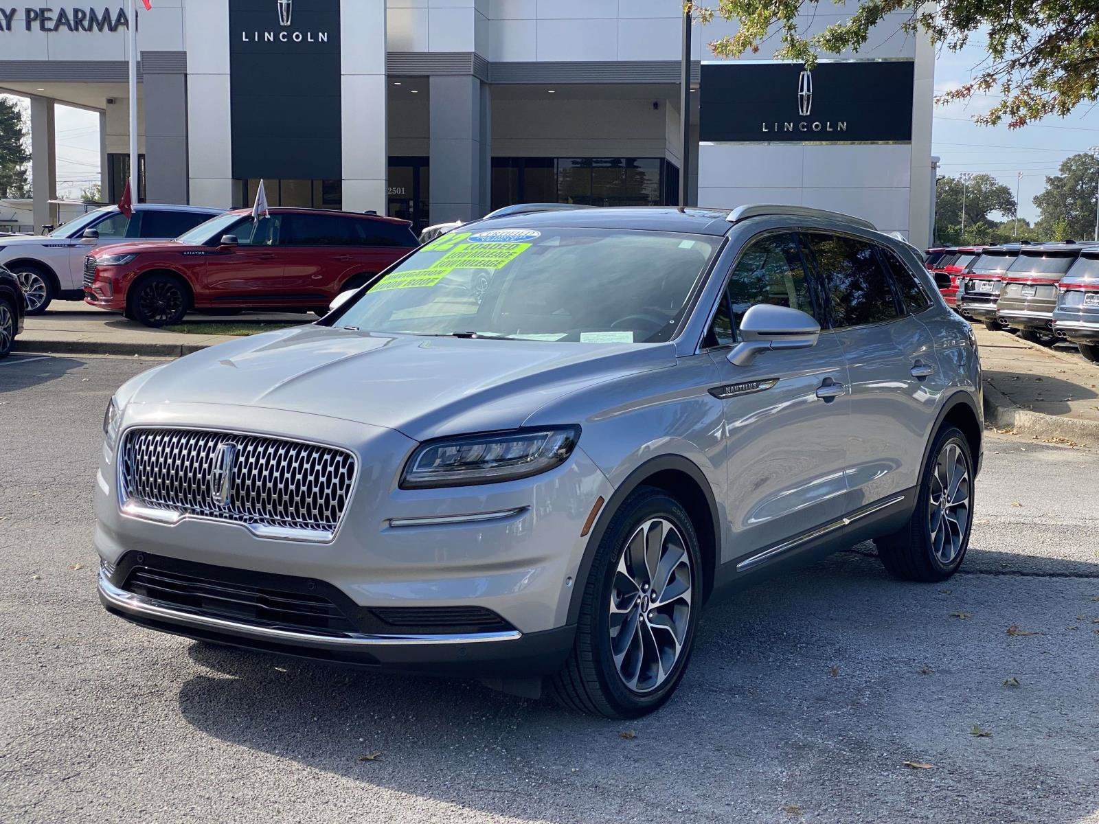 Certified 2022 Lincoln Nautilus Reserve w/ Equipment Group 201A AWD/4WD image 6