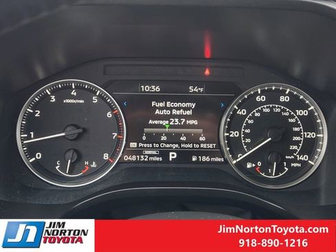 Used 2024 Mitsubishi Outlander SE image 18