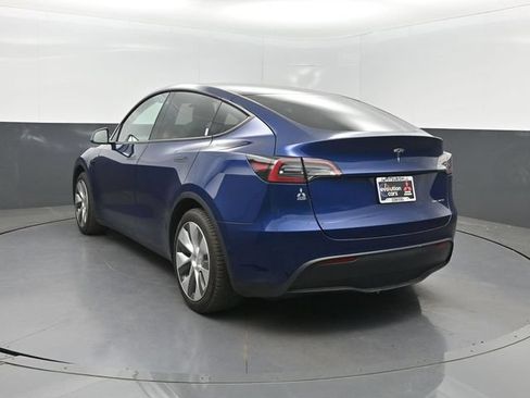 Used 2021 Tesla Model Y Long Range AWD/4WD image 19