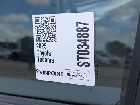 Used 2025 Toyota Tacoma SR image 30