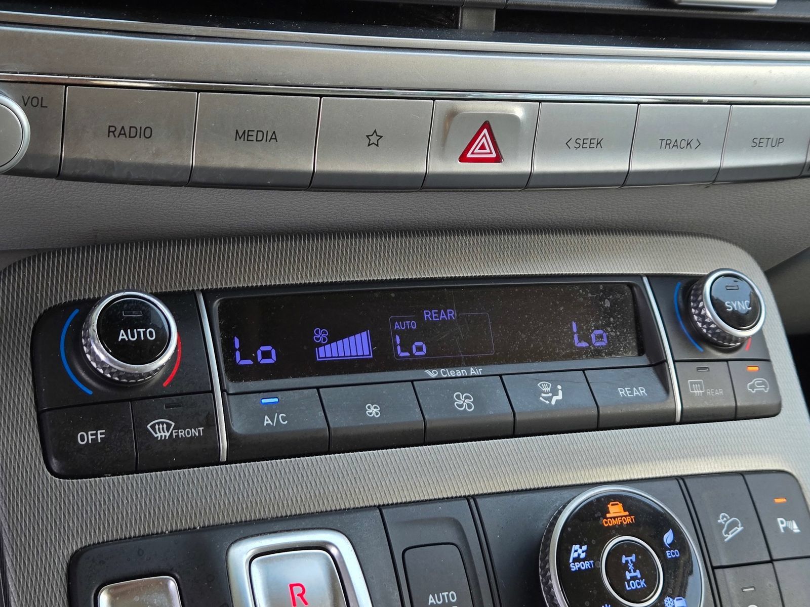 Used 2022 Hyundai Palisade SEL w/ Convenience Package AWD/4WD image 18