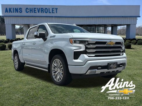 New 2026 Chevrolet Silverado 1500 High Country AWD/4WD image 8