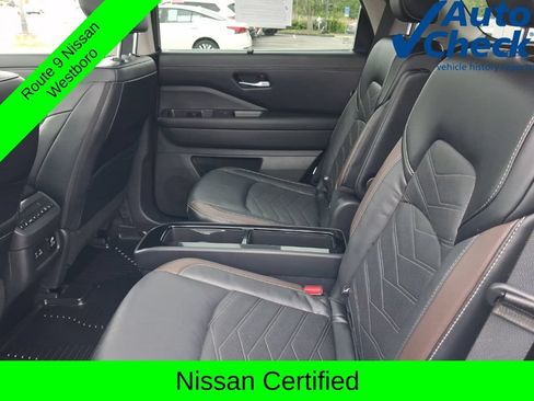 Certified 2023 Nissan Pathfinder Platinum AWD/4WD image 14