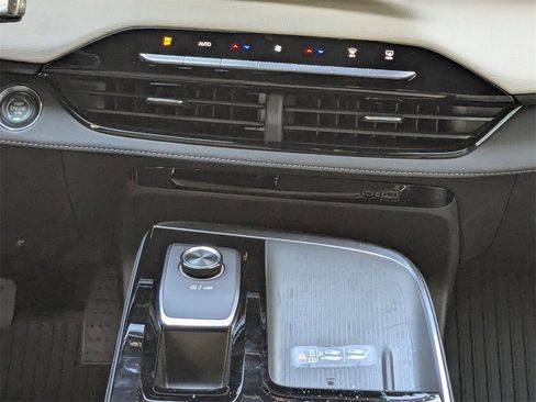 New 2026 Buick Enclave Preferred w/ Power Package image 18