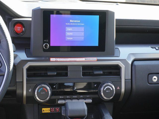 Used 2025 Toyota Tacoma TRD Sport w/ TRD Sport Upgrade Package AWD/4WD image 16