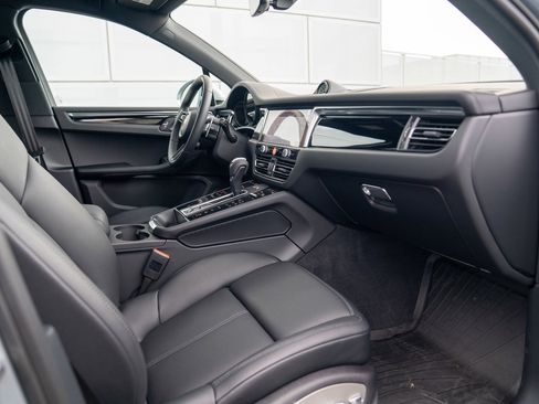 New 2026 Porsche Macan Turbo AWD/4WD image 26