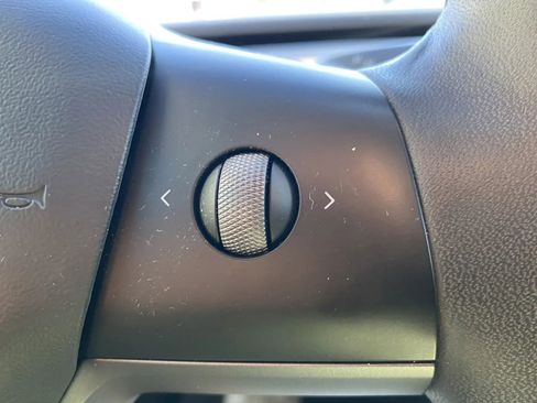 Used 2022 Tesla Model 3 Long Range image 17