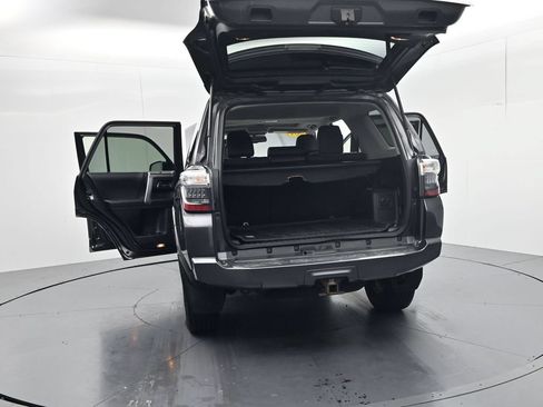 Used 2019 Toyota 4Runner SR5 Premium AWD/4WD image 57
