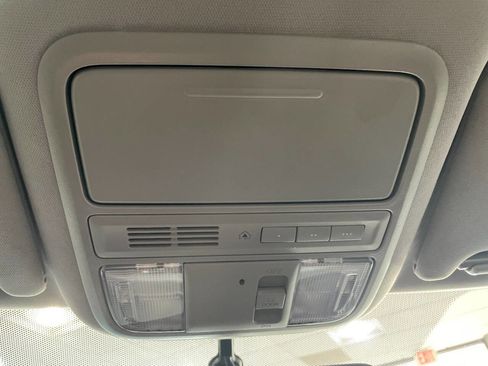 Used 2017 Honda Ridgeline RTL-T image 38