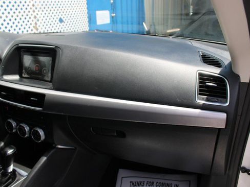 Used 2016 MAZDA CX-5 Touring FWD image 12