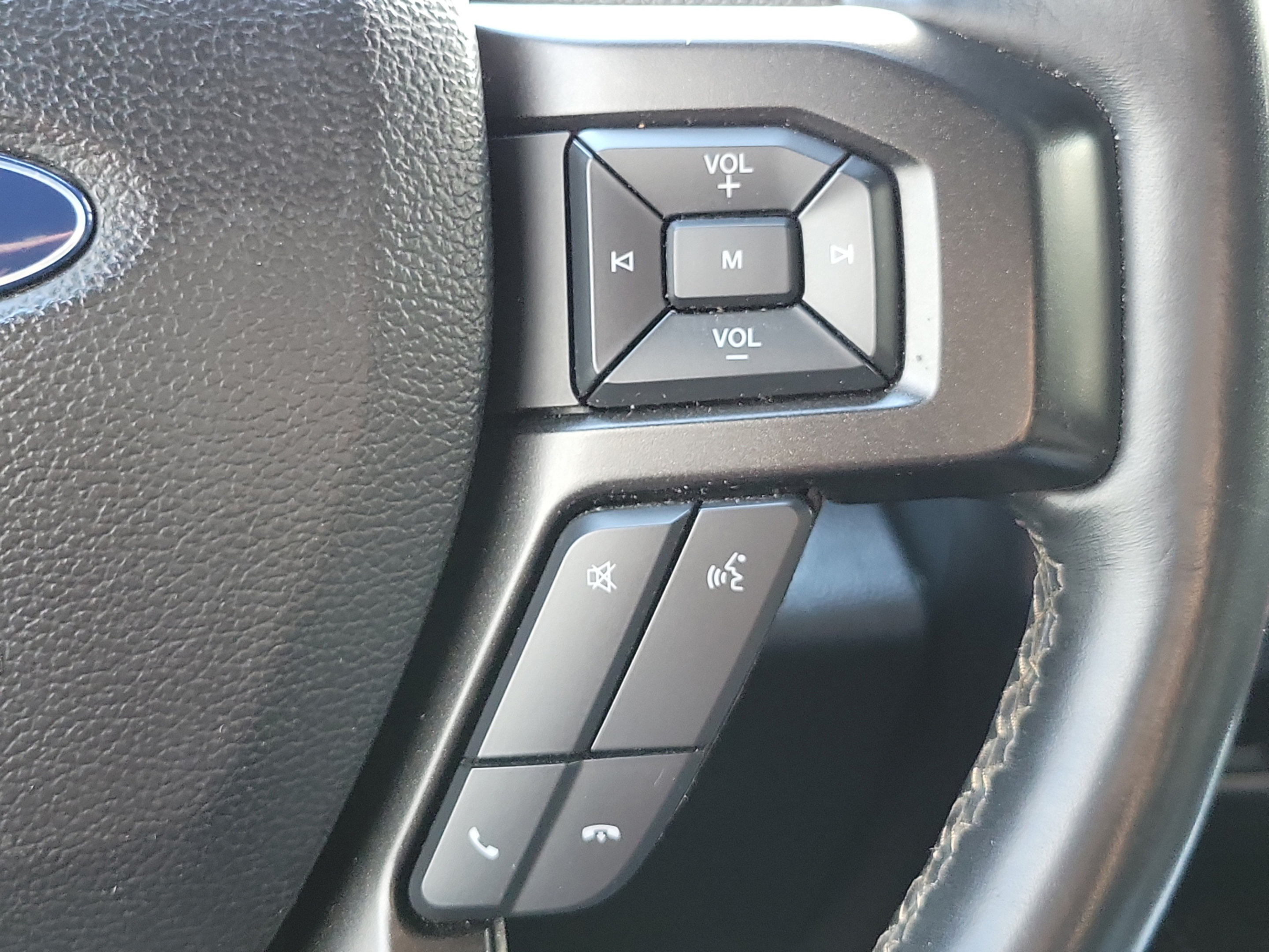 Used 2020 Ford Expedition Max Limited w/ Equipment Group 302A AWD/4WD image 26