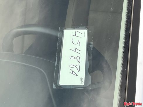 Used 2019 Volkswagen Jetta SEL FWD image 11