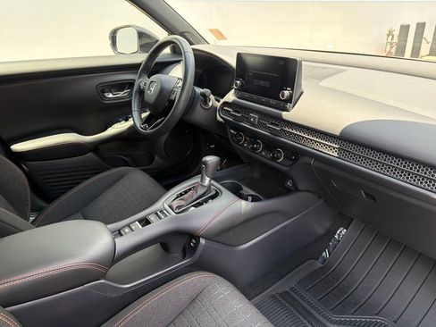 Used 2024 Honda HR-V Sport image 28