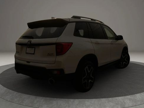 Used 2022 Honda Passport Elite image 6