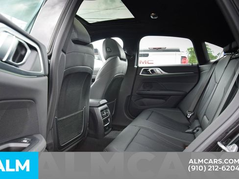 Used 2024 BMW i4 xDrive40i image 15