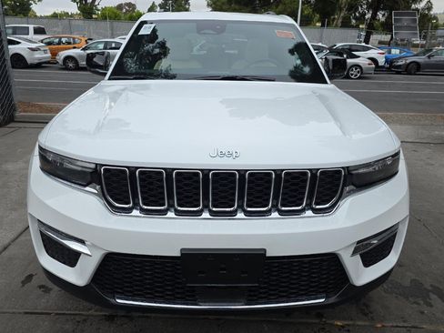 Used 2022 Jeep Grand Cherokee Limited 4xe AWD/4WD image 3