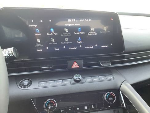 Certified 2025 Hyundai Elantra SEL w/ Cargo Package image 31