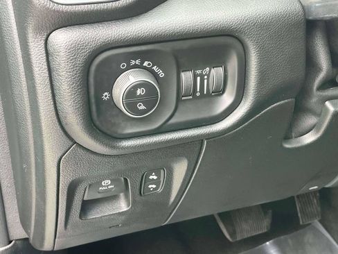 Used 2021 RAM 1500 Laramie AWD/4WD image 18