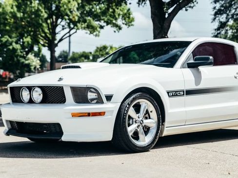 Used 2007 Ford Mustang GT Premium RWD image 39