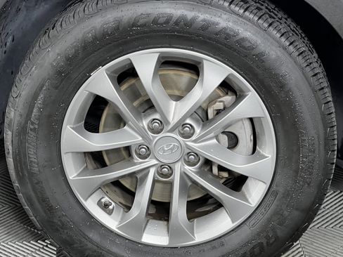 Used 2019 Hyundai Santa Fe SEL AWD/4WD image 15
