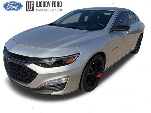 Used 2021 Chevrolet Malibu LT w/ Redline Edition image 4