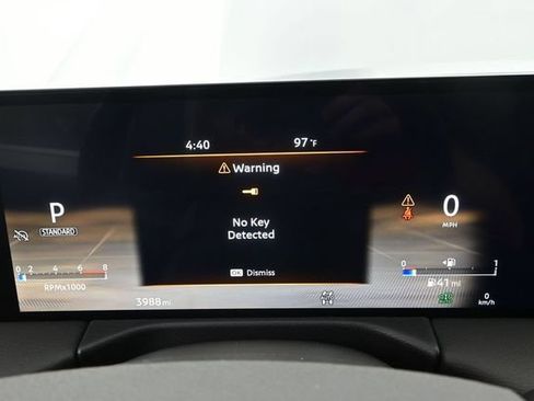 Used 2025 Nissan Armada PRO-4X w/ Pro-4X Premium Package AWD/4WD image 10