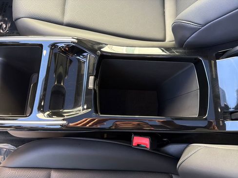 Certified 2023 Volkswagen ID.4 Pro S Plus image 24