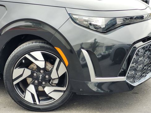Used 2023 Kia Soul GT-Line FWD image 11