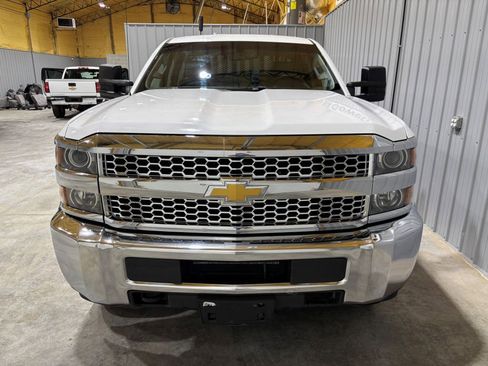 Used 2019 Chevrolet Silverado 2500 W/T w/ WT Convenience Package image 7