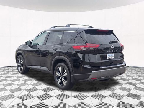 Used 2024 Nissan Rogue SL w/ SL Premium Package image 23