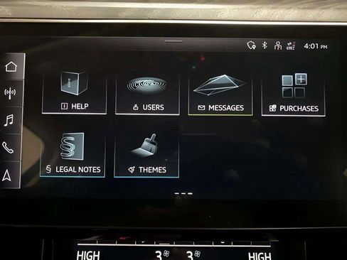 Used 2024 Audi Q8 e-tron Premium Plus w/ Premium Plus Package image 47