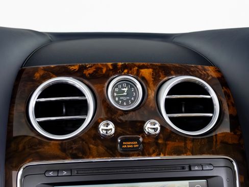 Used 2014 Bentley Continental GT image 27