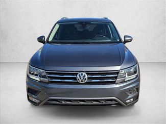 Used 2020 Volkswagen Tiguan SEL FWD video 2