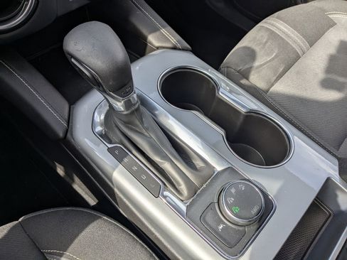 Used 2023 Chevrolet Blazer LT image 25