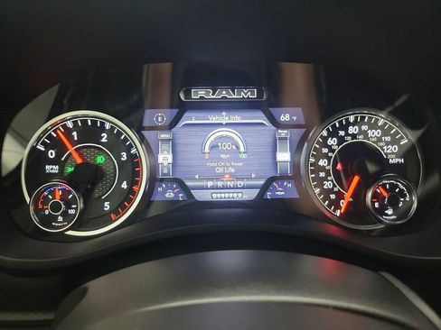 Used 2024 RAM 3500 Laramie image 14