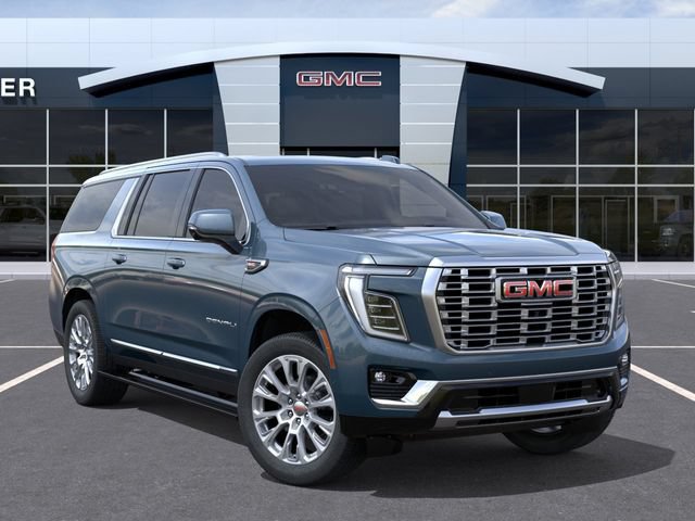 New 2026 GMC Yukon XL Denali w/ Denali Reserve Package AWD/4WD image 8