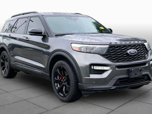 Used 2020 Ford Explorer ST w/ ST Street Pack AWD/4WD image 3