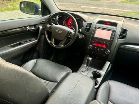 Used 2013 Kia Sorento SX w/ SX Premium Pkg FWD image 7