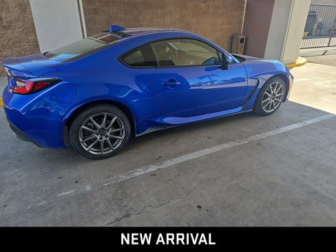 Used 2023 Subaru BRZ Premium w/ Popular Package #2 image 4
